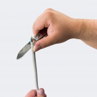 Odizolovací nůž se škrabkou na kabely
